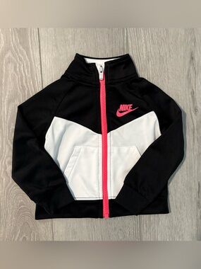 Nike Kids Black & White Zip Jacket with Pink Logo. Girls 18 months